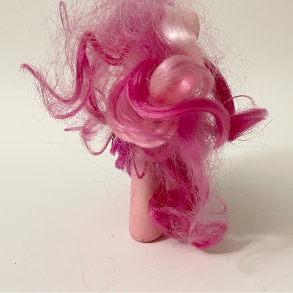 My Little Pony Pinkie Pie Boutique Pink and Fabulous 6” Tall - Picture 11 of 16